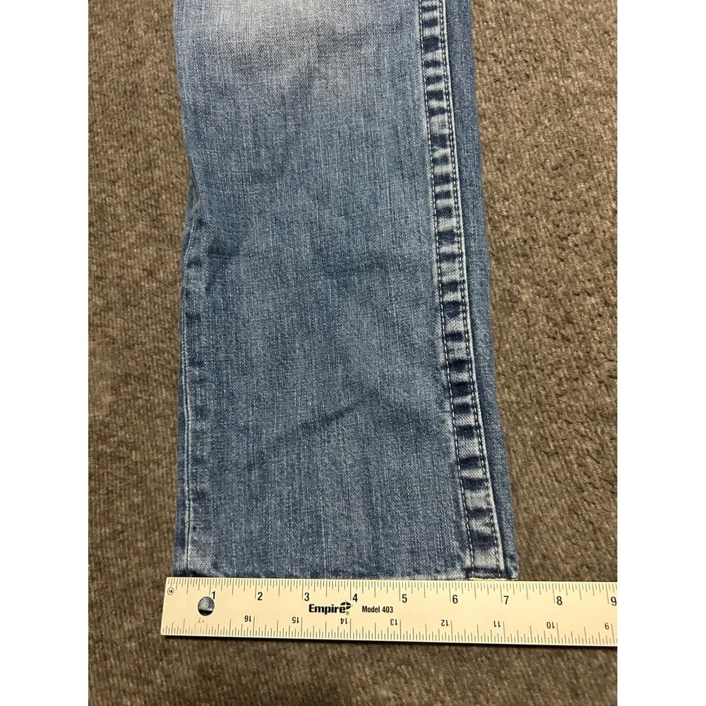 True religion jeans medium wash fit 32X31 straight cotton casual